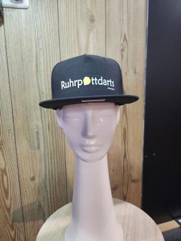 Caps Ruhrpottdarts schwarzer Hintregrund